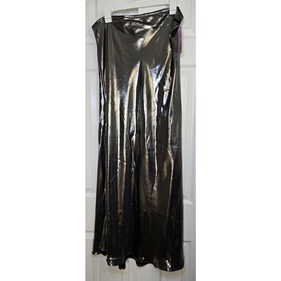 Wild Fable Women's Metallic Trumpet Maxi Skirt- Size Large - Picture 1 of 5